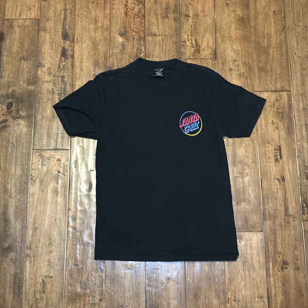 Santa Cruz Graphic Tee